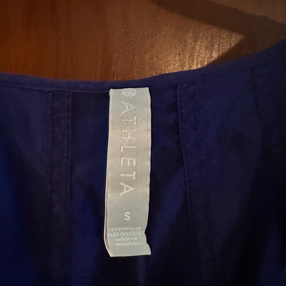 Athleta Deep Blue Garment - Picture 2 of 3